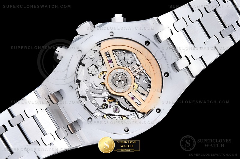 Audemars Piguet Ref. 26240 DDF - On-Wrist Presence & Case Thickness View (Photo 21 of 27)