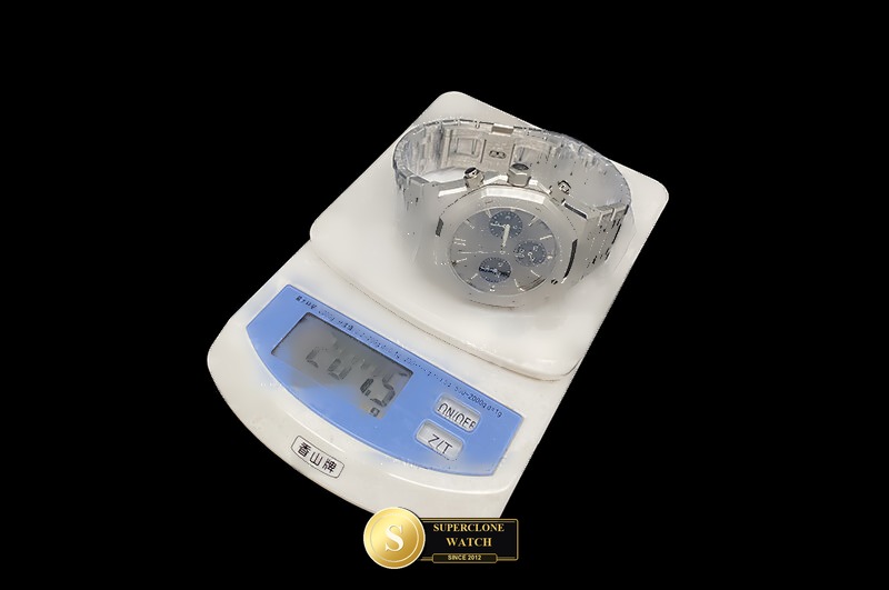 Audemars Piguet Ref. 26240 DDF - On-Wrist Presence & Case Thickness View (Photo 27 of 27)
