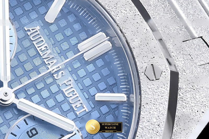 Audemars Piguet Ref. 26240 DDF - Lateral Bezel & Sapphire Crystal Profile (Photo 6 of 27)