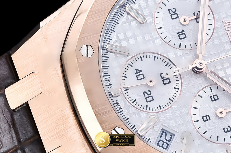Audemars Piguet Ref. 26240 DDF - On-Wrist Presence & Case Thickness View (Photo 7 of 29)