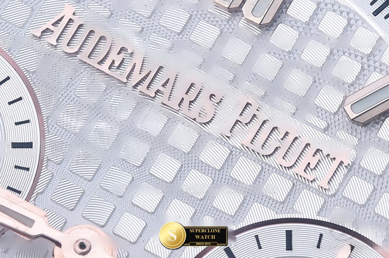Audemars Piguet Ref. 26240 DDF - Crown Guard & Dial Lume Verification (Photo 8 of 29)