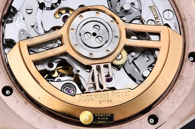 Audemars Piguet Ref. 26240 DDF - On-Wrist Presence & Case Thickness View (Photo 23 of 29)