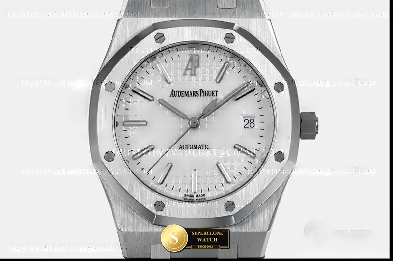 Audemars Piguet Ref. AP0975A ZF - Case Profile & Crown Architecture (Photo 2 of 9)
