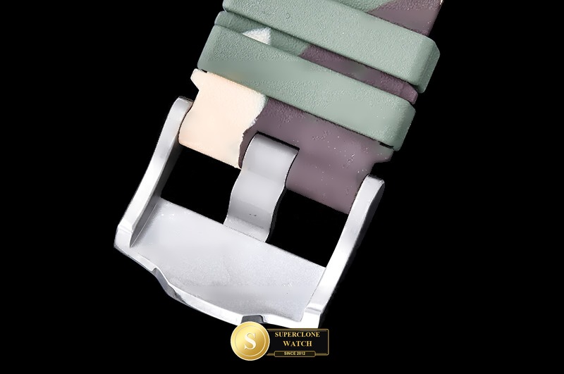Audemars Piguet Ref. 26400 JF - On-Wrist Presence & Case Thickness View (Photo 11 of 26)