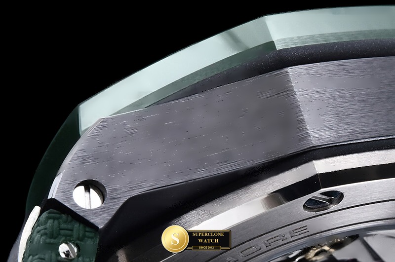 Audemars Piguet Ref. AP0977C JF - On-Wrist Presence & Case Thickness View (Photo 13 of 25)