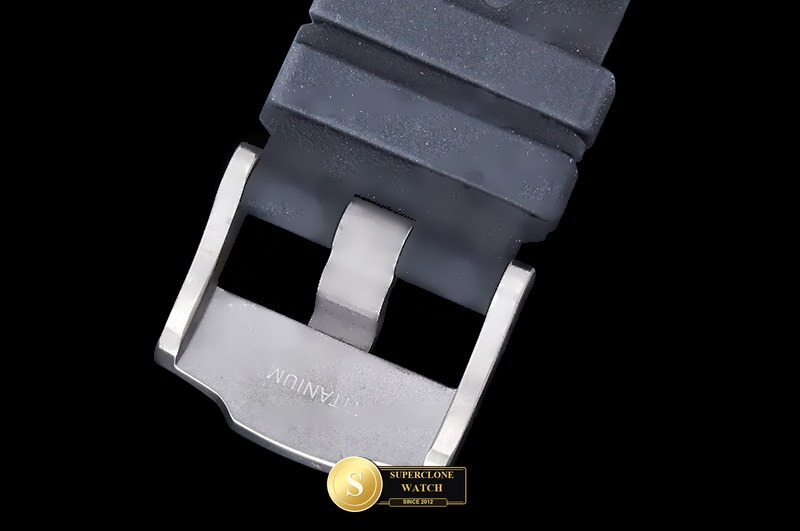 Audemars Piguet Ref. AP0978C JF - On-Wrist Presence & Case Thickness View (Photo 11 of 24)