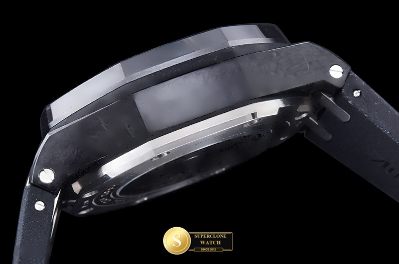 Audemars Piguet Ref. AP0978C JF - On-Wrist Presence & Case Thickness View (Photo 13 of 24)