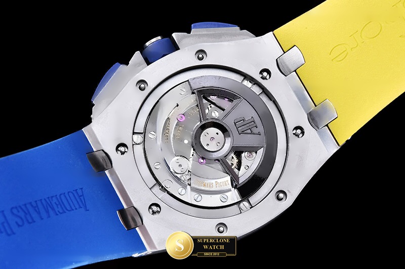 Audemars Piguet Ref. 26400 JF - On-Wrist Presence & Case Thickness View (Photo 19 of 25)
