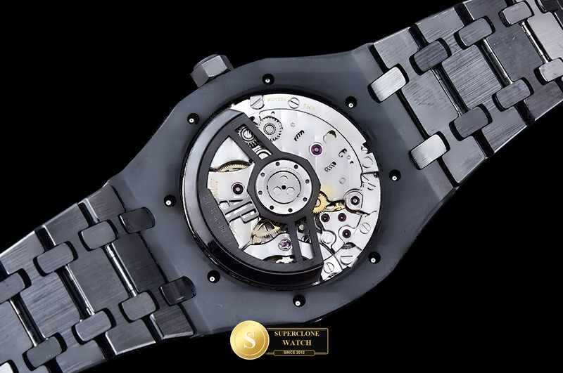 Audemars Piguet Ref. AP0982 ZF - Crown Guard & Dial Lume Verification (Photo 22 of 30)