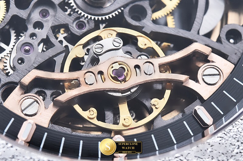 Audemars Piguet Ref. 15500 OCTA - Crown Guard & Dial Lume Verification (Photo 8 of 28)