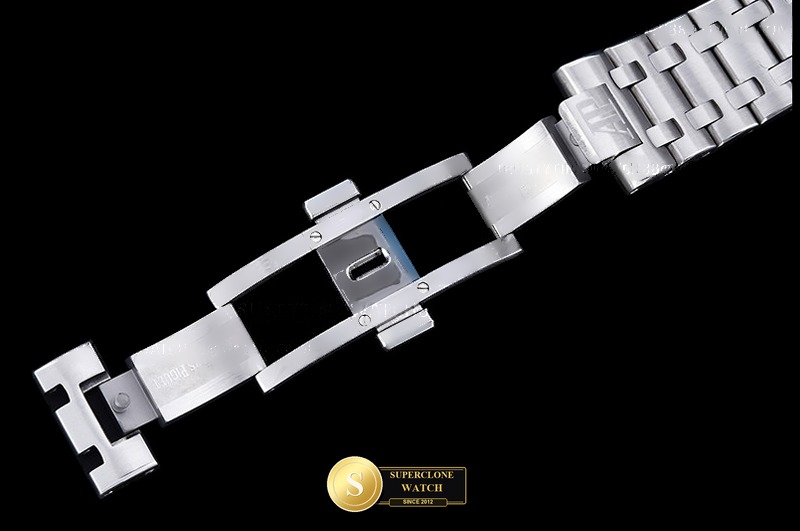Audemars Piguet Ref. AP0867B ASIAN - Crown Guard & Dial Lume Verification (Photo 12 of 24)