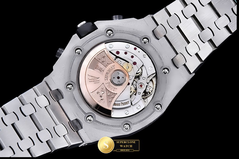 Audemars Piguet Ref. AP0867B ASIAN - On-Wrist Presence & Case Thickness View (Photo 19 of 24)