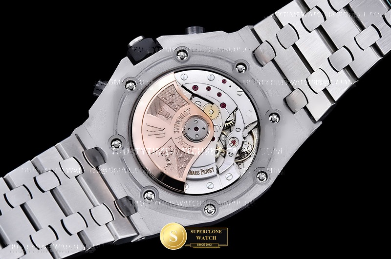 Audemars Piguet Ref. AP0867C ASIAN - On-Wrist Presence & Case Thickness View (Photo 19 of 24)