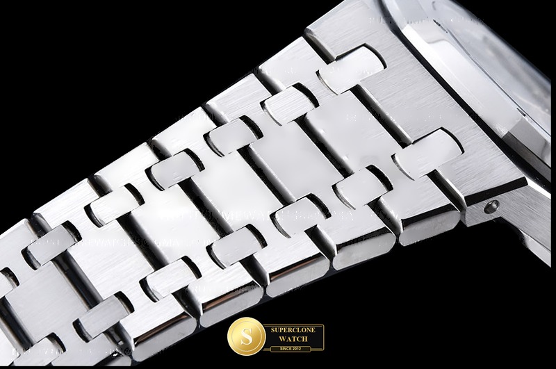 Audemars Piguet Ref. AP0870 ZF - Exhibition Caseback & Cloned Calibre Movement (Photo 4 of 25)