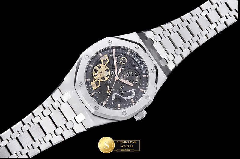 Audemars Piguet Ref. AP0870 ZF - Lug-to-Lug & Rehaut Engraving View (Photo 5 of 25)