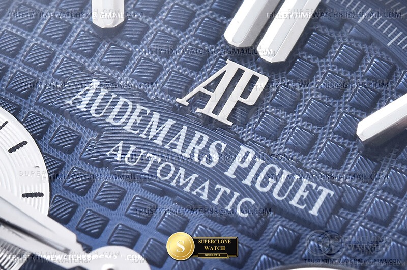 Audemars Piguet Ref. AP0879D ASIAN - On-Wrist Presence & Case Thickness View (Photo 9 of 23)