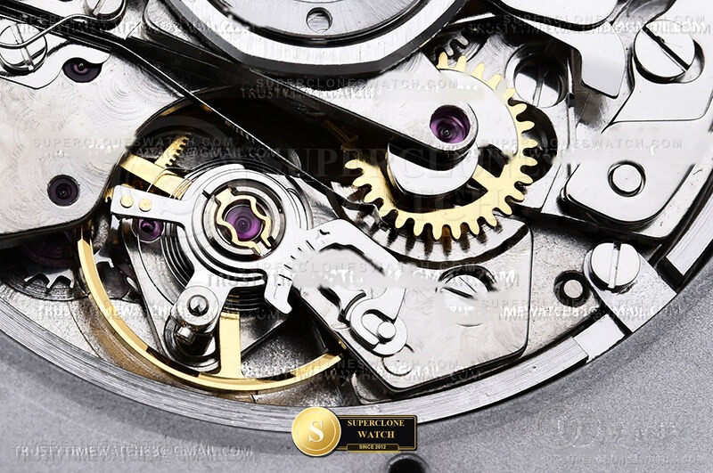 Audemars Piguet Ref. AP0879D ASIAN - On-Wrist Presence & Case Thickness View (Photo 21 of 23)