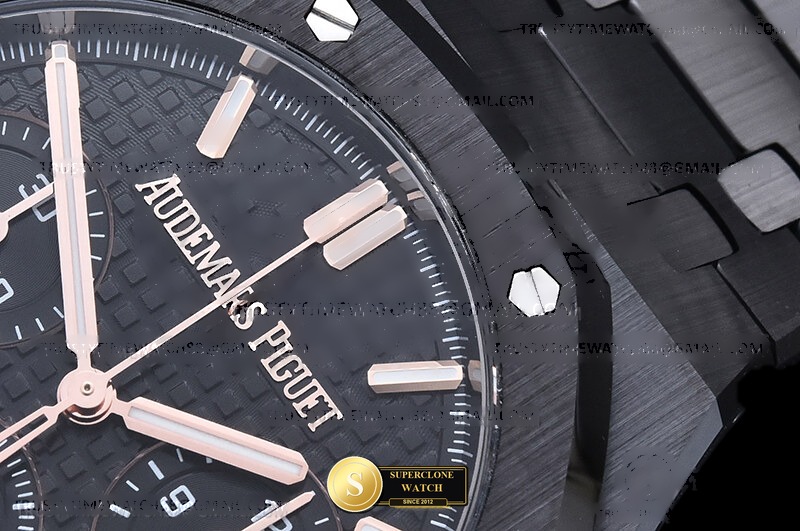 Audemars Piguet Ref. 26240 APSF - On-Wrist Presence & Case Thickness View (Photo 7 of 24)