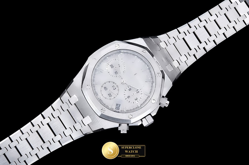 Audemars Piguet Ref. 26240 ZF - Exhibition Caseback & Cloned Calibre Movement (Photo 4 of 24)