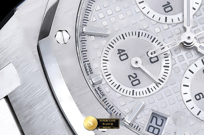 Audemars Piguet Ref. 26240 ZF - On-Wrist Presence & Case Thickness View (Photo 7 of 24)