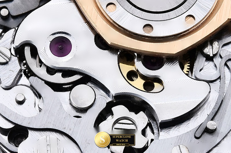Audemars Piguet Ref. 26240 ZF - Crown Guard & Dial Lume Verification (Photo 22 of 24)