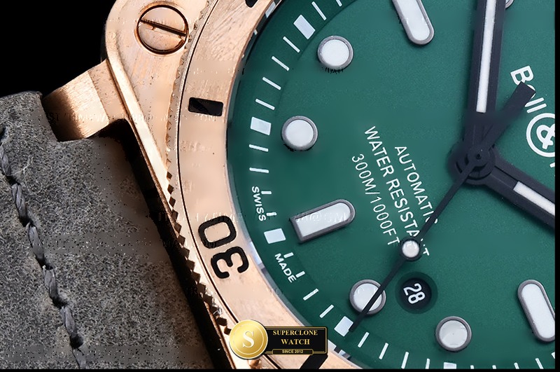 Bell & Ross Ref. BR139B WMF - On-Wrist Presence & Case Thickness View (Photo 7 of 25)