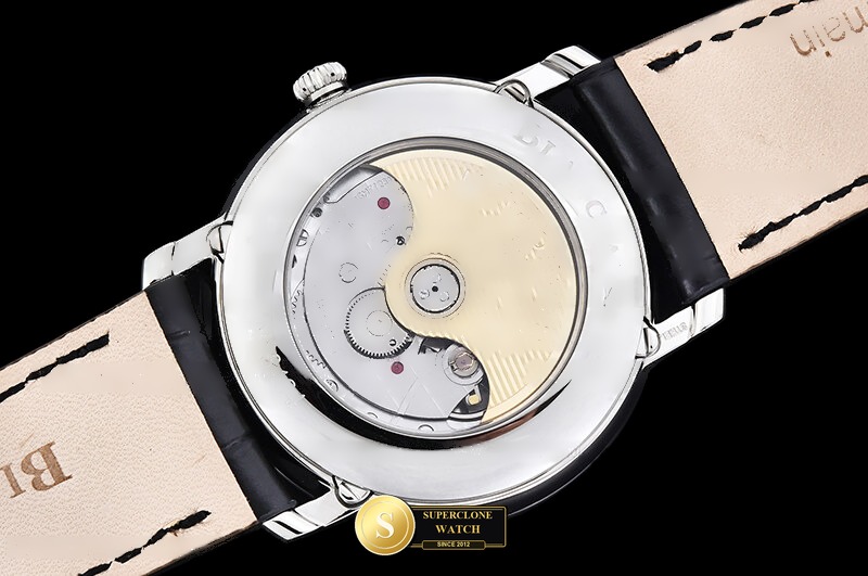 Blancpain Ref. BLP092A APSF - On-Wrist Presence & Case Thickness View (Photo 17 of 21)