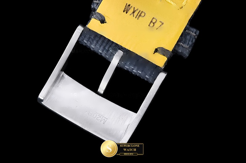 Breitling Ref. BSW0529C ASIAN - Crown Guard & Dial Lume Verification (Photo 18 of 23)
