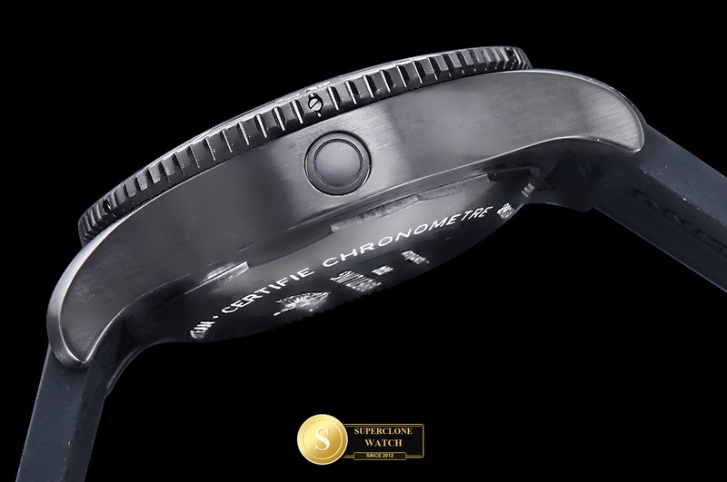 Breitling Ref. BSW0533C TF - Crown Guard & Dial Lume Verification (Photo 14 of 22)