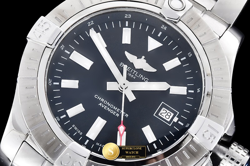 Breitling Ref. BSW0534C TF - Lug-to-Lug & Rehaut Engraving View (Photo 5 of 24)