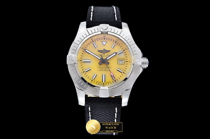 Breitling Ref. BSW0535B TF - Case Profile & Crown Architecture (Photo 2 of 23)