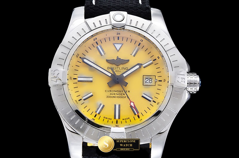 Breitling Ref. BSW0535B TF - Clasp & Solid 904L Bracelet Detail (Photo 3 of 23)