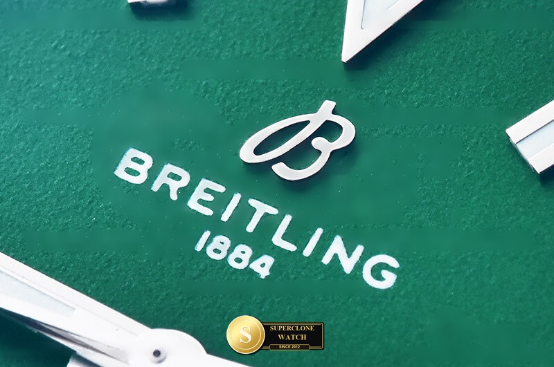 Breitling Ref. BSW0540C OXF - On-Wrist Presence & Case Thickness View (Photo 11 of 24)