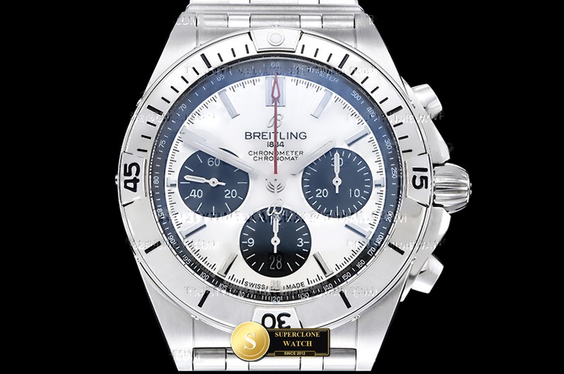 Breitling Ref. BSW0542B TF - Clasp & Solid 904L Bracelet Detail (Photo 3 of 24)