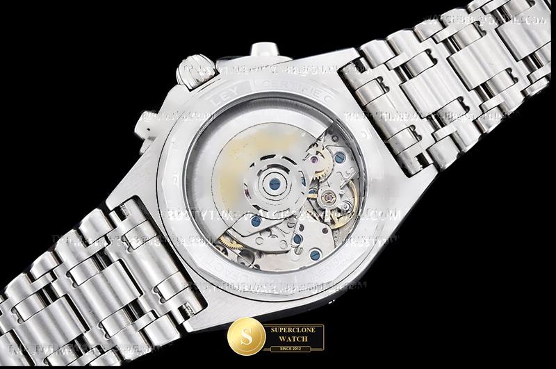 Breitling Ref. BSW0542E TF - Crown Guard & Dial Lume Verification (Photo 18 of 24)