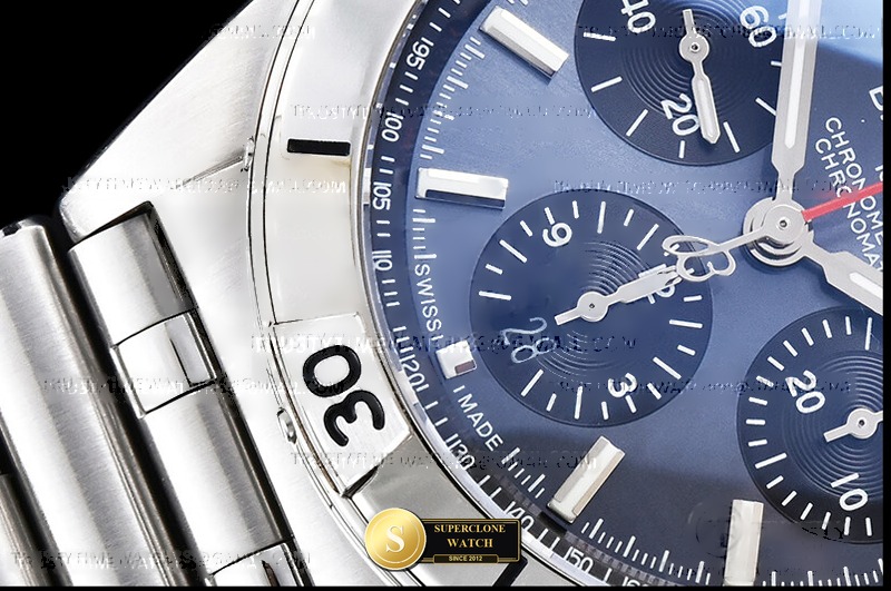 Breitling Ref. BSW0542F TF - On-Wrist Presence & Case Thickness View (Photo 7 of 24)
