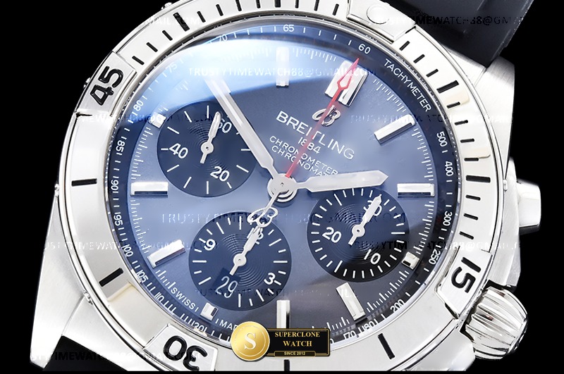 Breitling Ref. BSW0544B TF - Lug-to-Lug & Rehaut Engraving View (Photo 5 of 22)