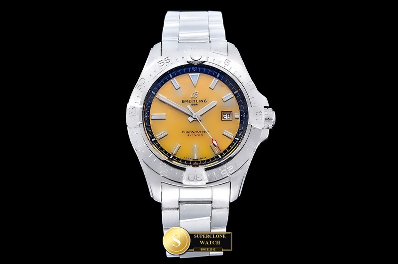 Breitling Ref. BSW0546B OXF - Case Profile & Crown Architecture (Photo 2 of 22)