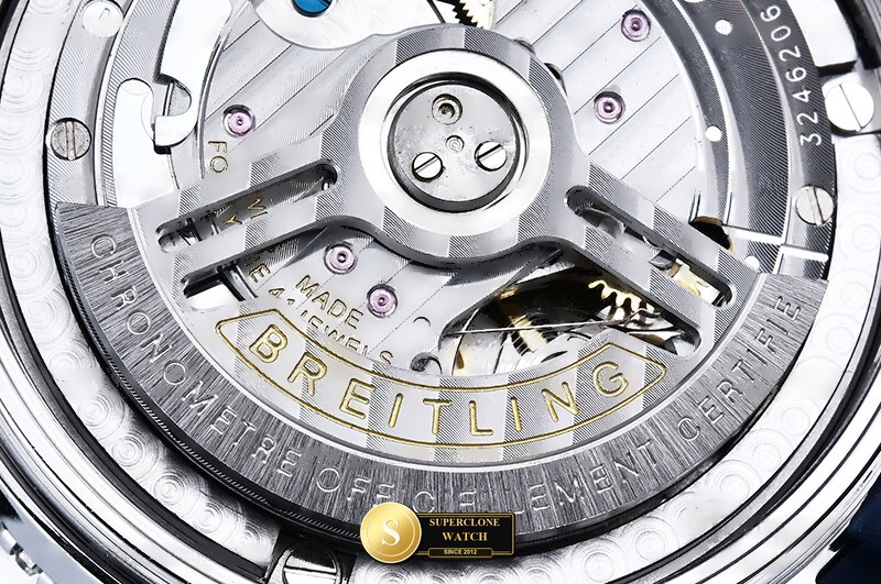Breitling Ref. BSW0549D OXF - On-Wrist Presence & Case Thickness View (Photo 23 of 27)