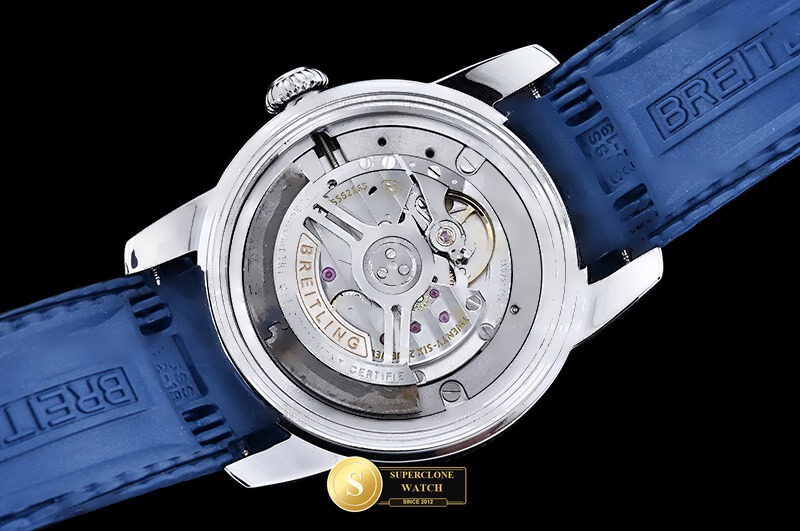 Breitling Ref. BSW0550A OXF - On-Wrist Presence & Case Thickness View (Photo 19 of 31)