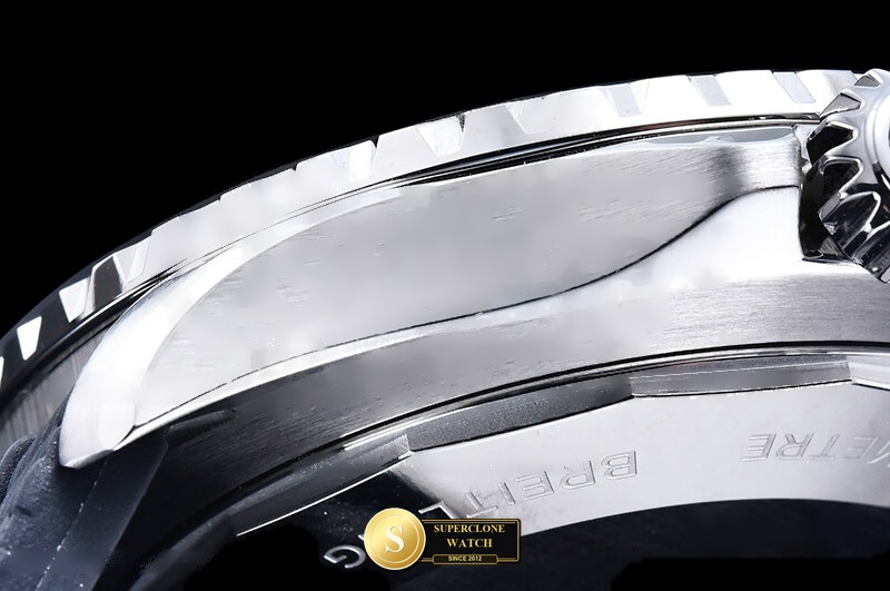 Breitling Ref. BSW0551C BLF - Crown Guard & Dial Lume Verification (Photo 18 of 25)