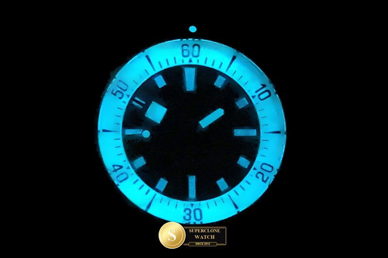 Breitling Ref. BSW0551D BLF - On-Wrist Presence & Case Thickness View (Photo 25 of 25)