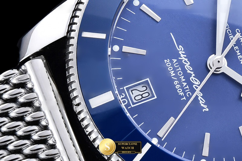 Breitling Ref. BSW0554C BLF - On-Wrist Presence & Case Thickness View (Photo 7 of 23)
