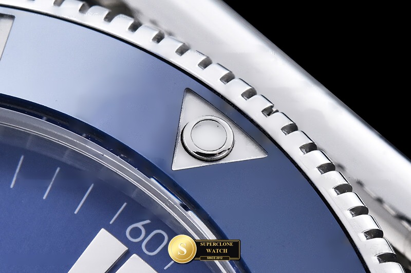 Breitling Ref. BSW0554C BLF - Crown Guard & Dial Lume Verification (Photo 10 of 23)