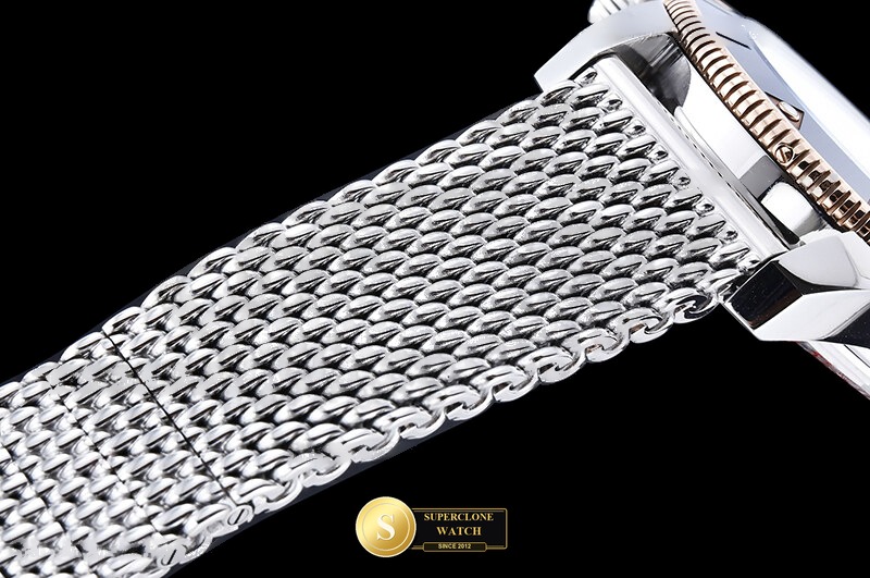 Breitling Ref. BSW0554G BLF - On-Wrist Presence & Case Thickness View (Photo 15 of 23)