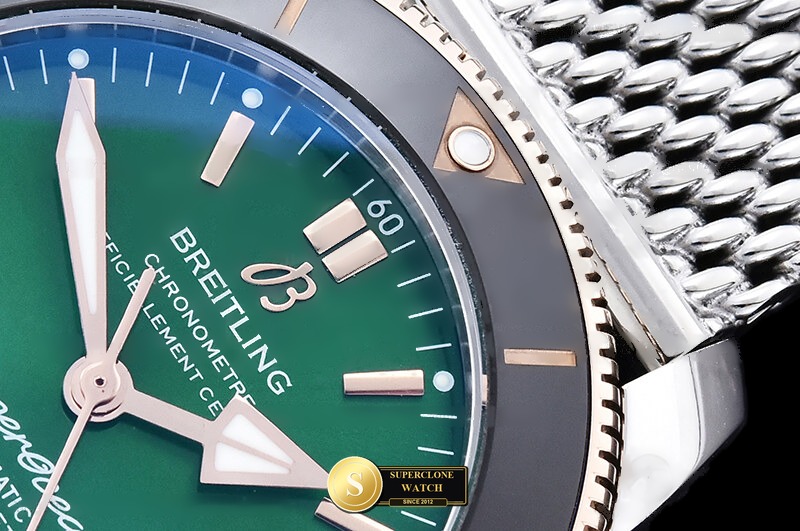 Breitling Ref. BSW0554H BLF - Lateral Bezel & Sapphire Crystal Profile (Photo 6 of 23)