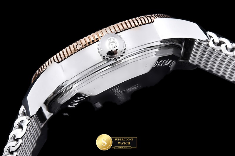 Breitling Ref. BSW0554I BLF - Crown Guard & Dial Lume Verification (Photo 16 of 23)