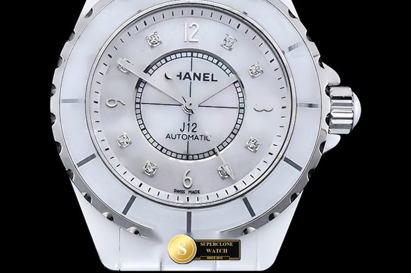 Chanel Ref. CHA025B HT - Clasp & Solid 904L Bracelet Detail (Photo 3 of 22)