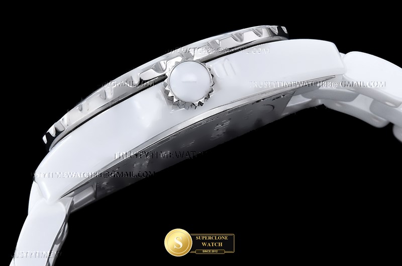 Chanel Ref. CHA025F HT - Crown Guard & Dial Lume Verification (Photo 16 of 23)