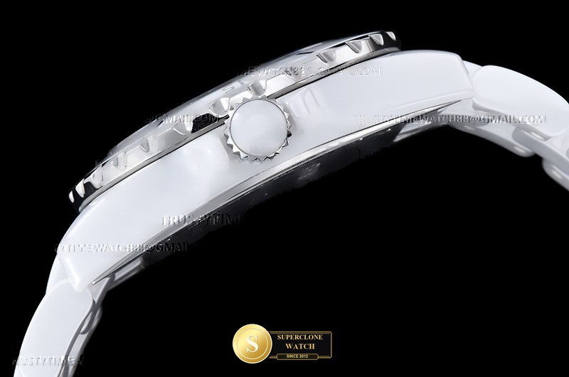 Chanel Ref. CHA025G HT - Crown Guard & Dial Lume Verification (Photo 16 of 23)